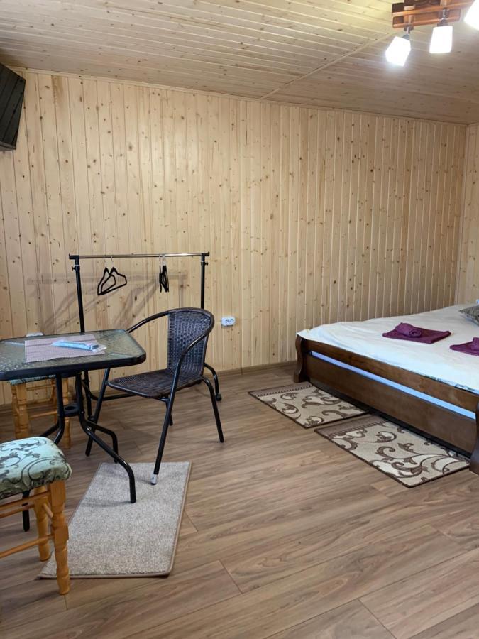 Hotel Vv à Vorokhta Extérieur photo